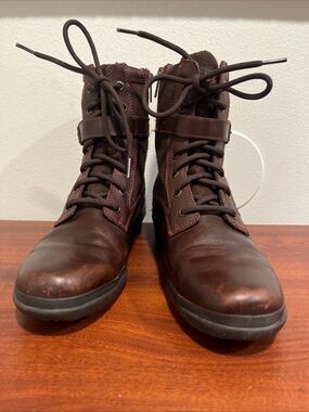 UGG WOMEN WINTER BOOTS LEATHER SIZE 8 Lace-Up Ankle Boots